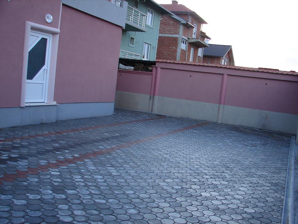 Hotel Vila Mitic Luxx Spa Centar 莱斯科瓦茨 外观 照片